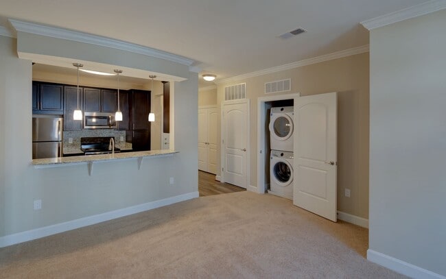 Building Photo - The Allure at Jefferson