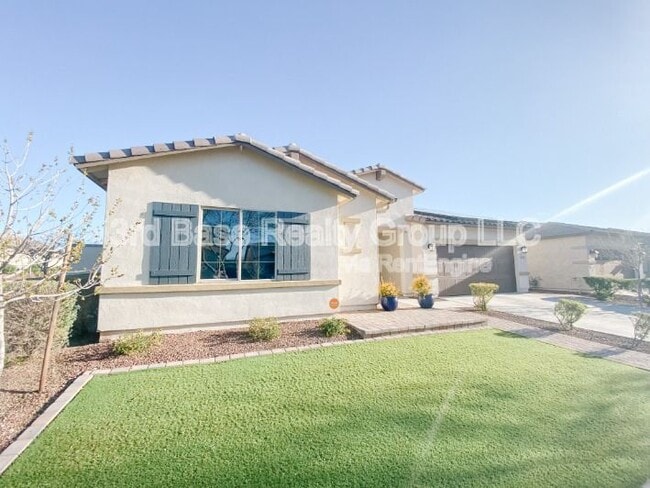 Building Photo - 20472 W Park Meadows Dr