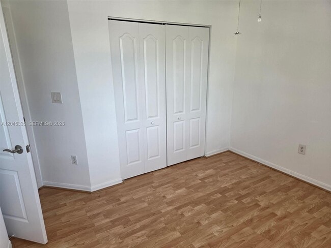 Foto del edificio - 9921 NW 31st St