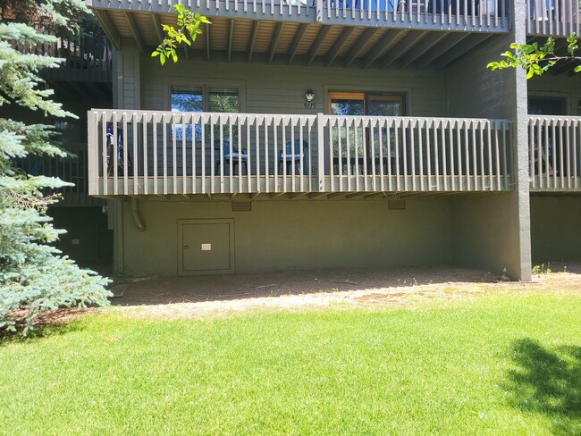 Building Photo - Beautiful 1 bedroom/ 1 bathroom Tanglewood...