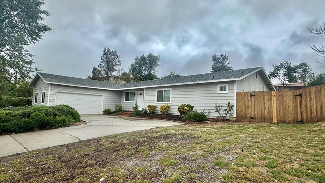Building Photo - 16142 Dartolo Rd