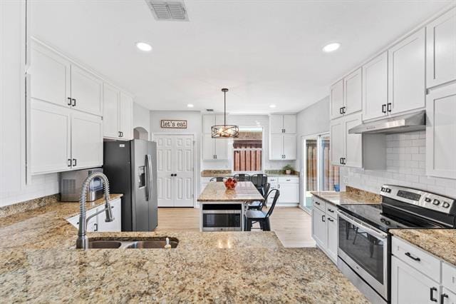 Primary Photo - 5705 Piedra Dr