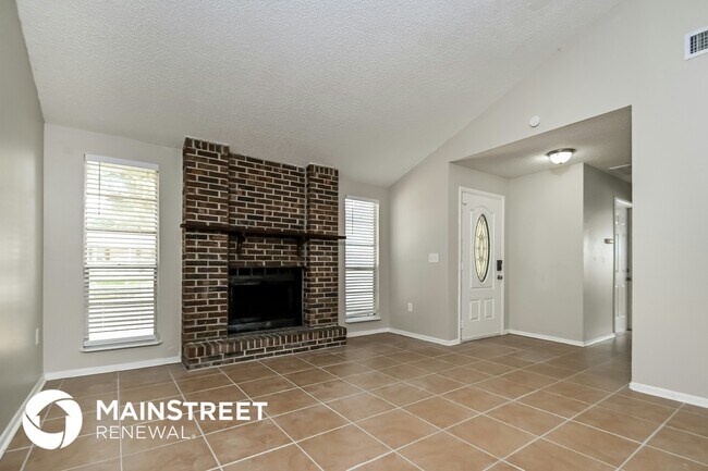 Building Photo - 437 Olinda Ct
