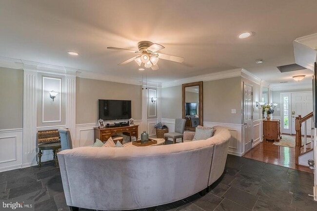 Building Photo - 43125 Holtby Square