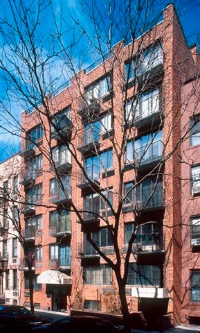 Primary Photo - 317 E 85th St