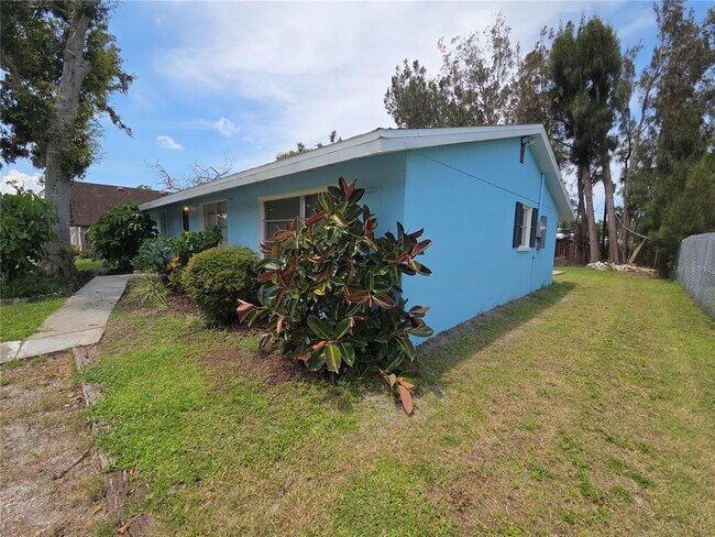 Foto del edificio - 4136 S Lockwood Ridge Rd