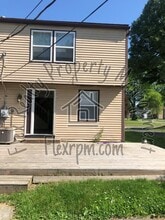 Building Photo - 4665 Imperial Dr