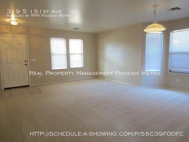 Building Photo - HUGE GOODYEAR PROPERTY!!