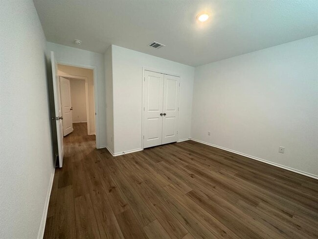 Building Photo - 328 Golden Grove Pkwy