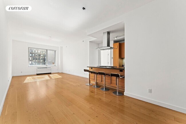 Foto del edificio - 100 W 18th St