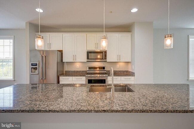 Building Photo - 525 Halite Dr