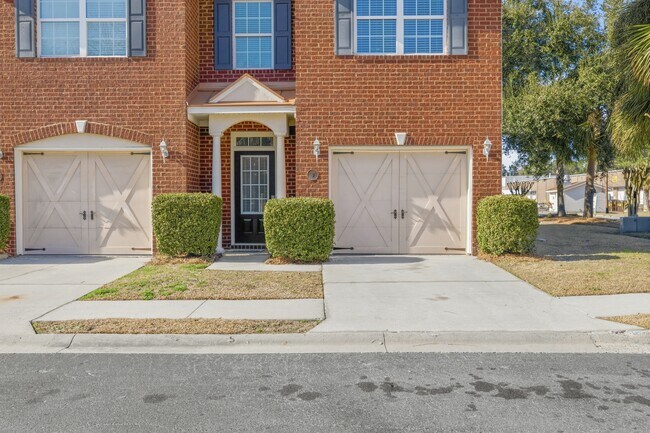 Foto del edificio - 777 King George Blvd