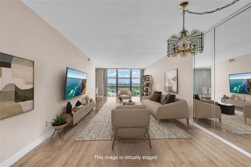 Foto principal - 1000 Parkview Dr