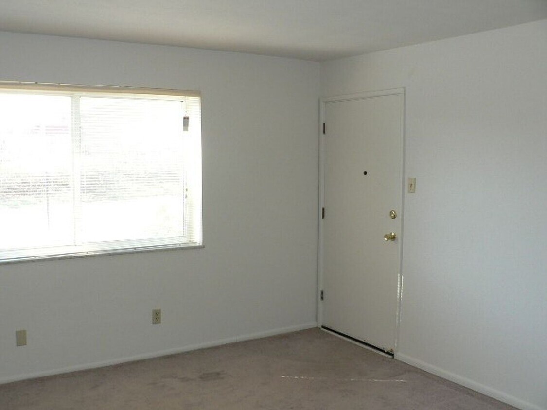Building Photo - 3779 Hickory House Ln