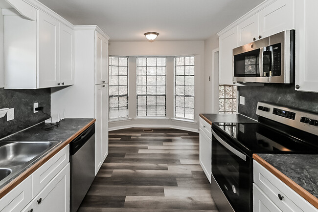 Building Photo - Fantastic Home in Birmingham