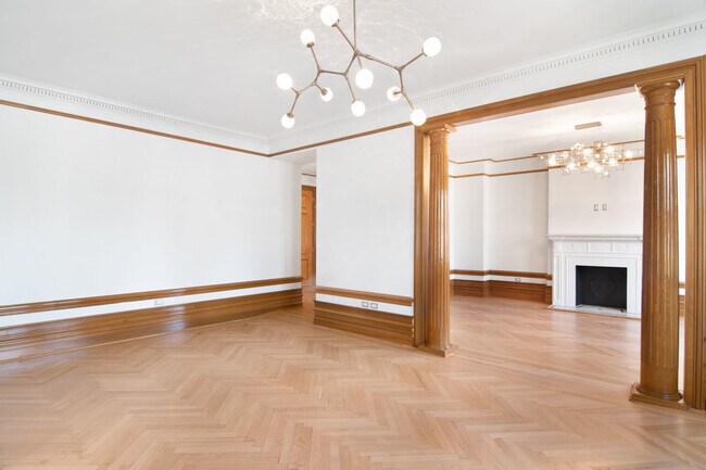Foto del edificio - 575 West End Ave