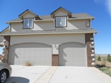 Building Photo - 1529 Fox Chase Rd