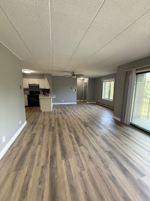 Foto del edificio - 669 Briar Hill Ln