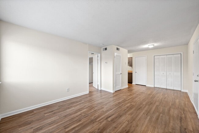 Building Photo - 225 Clara Drive