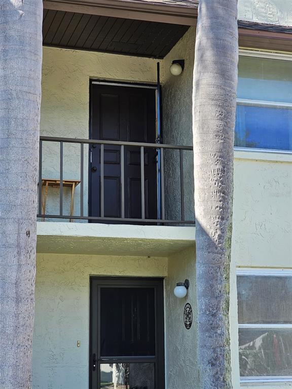 Building Photo - 1100 E Bay Dr