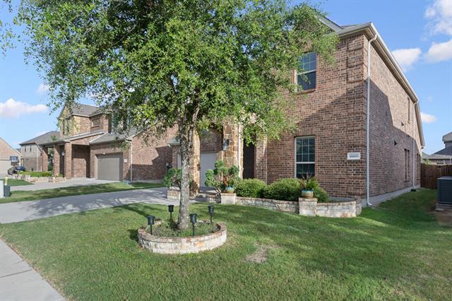 Building Photo - 10605 Promenade Terrace