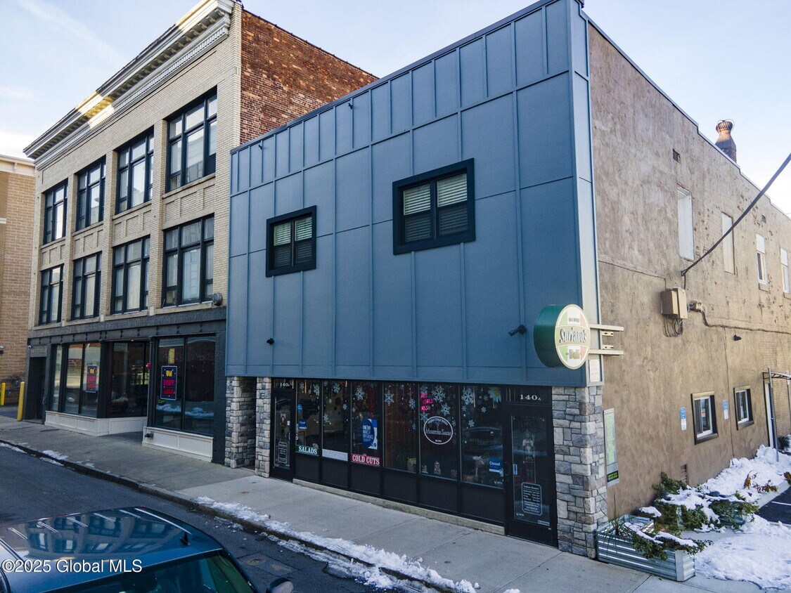 Foto principal - 140 Clinton St