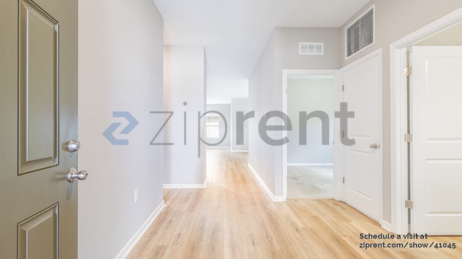 Building Photo - 748 Orchid Grove Blvd