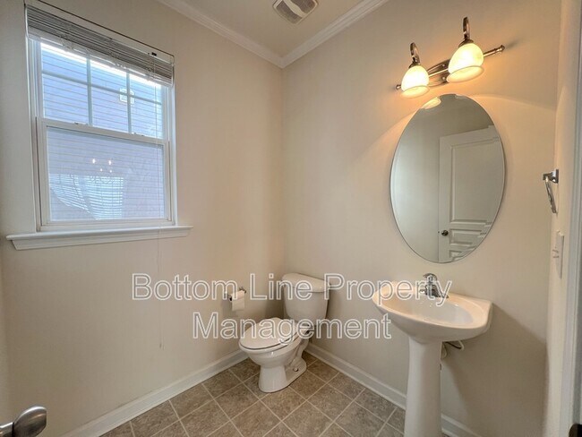 Foto del edificio - 9737 Tidal Ct