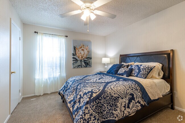 2HAB, 2BA - 970 ft² - The Place At Harvestree