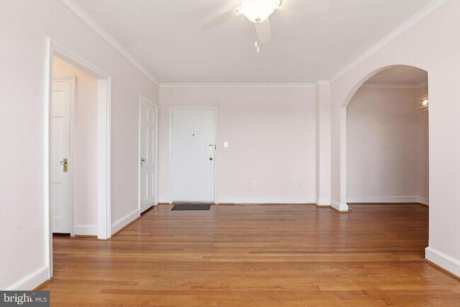 Foto del edificio - 1365 Kennedy St NW