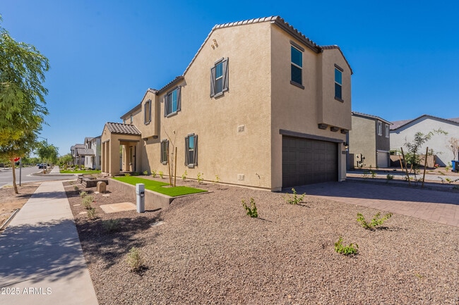 Building Photo - 26205 N 19th Ln