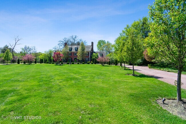 Foto del edificio - 82 Woodley Rd