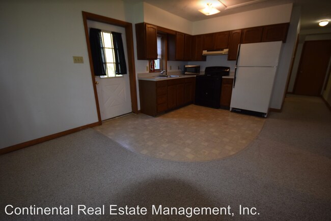 Building Photo - 4 br, 1.5 bath House - 352 First Avenue