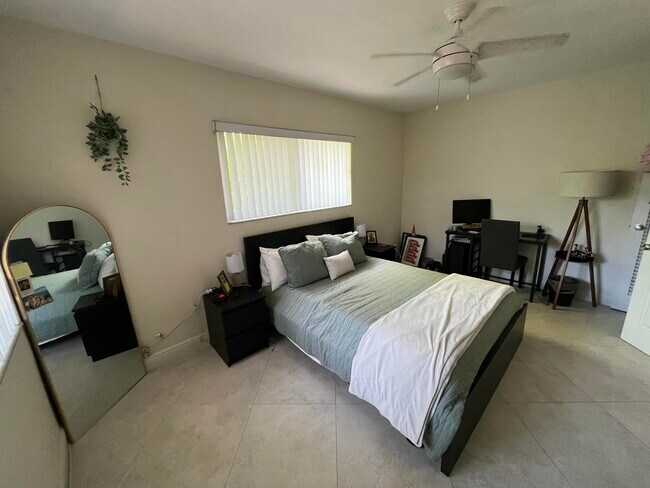 Foto del edificio - 4316 Sea Grape Dr
