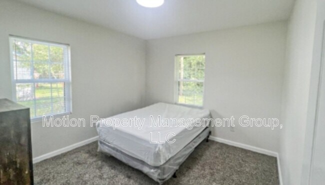 Foto del edificio - 317 Preston St