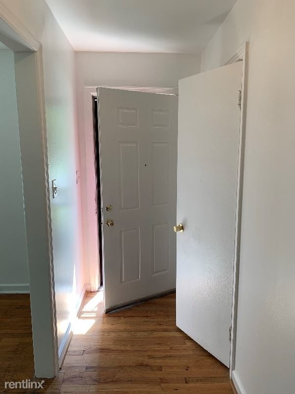 Building Photo - 3 br, 2 bath House - 601 Toll Gate Ln