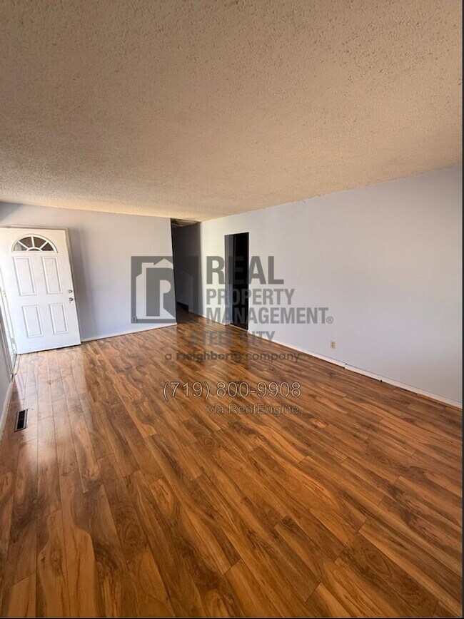 Foto del edificio - 511 W Evans Ave