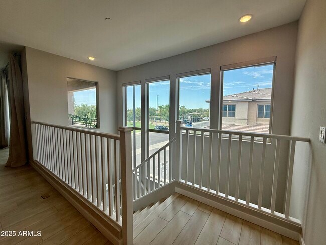 Foto del edificio - 734 E Doral Ave