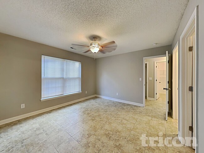 Foto del edificio - 882 Anchor Way NE