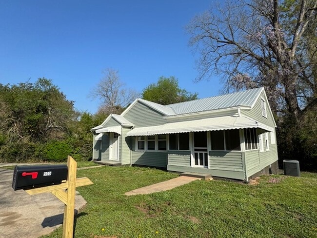 Foto del edificio - 505 E 5th St