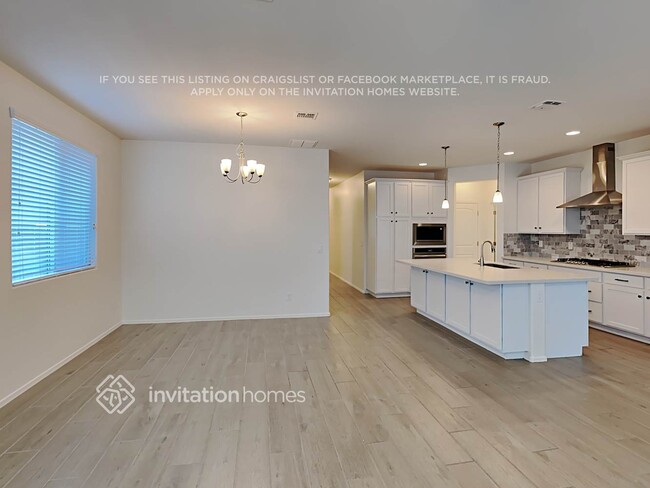 Foto del edificio - 12241 W Hide Trail