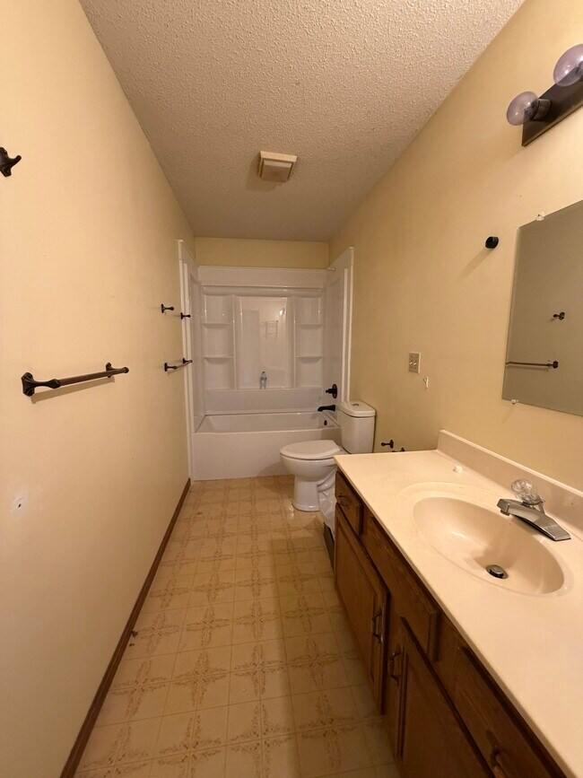 Foto del edificio - 20740 Harris Ln