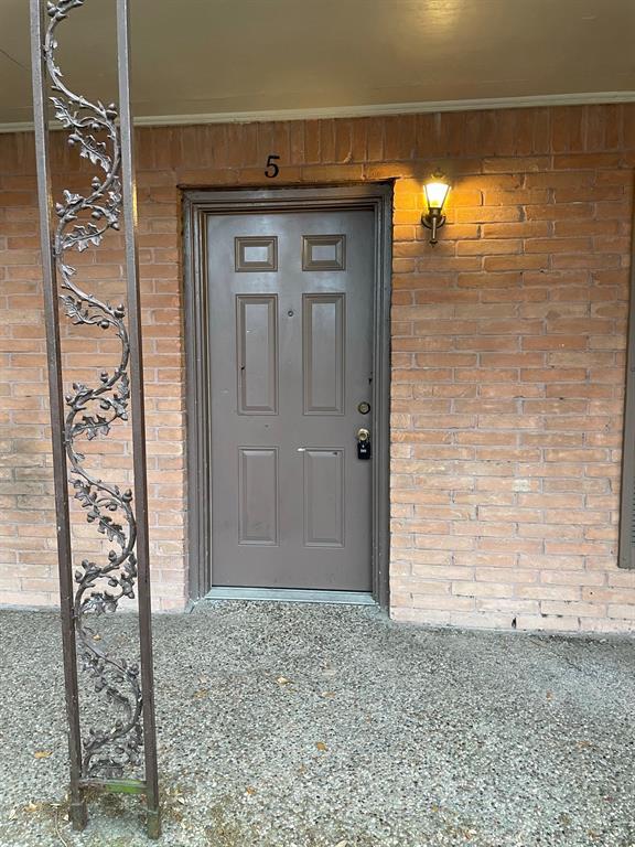 1523 Heights Blvd Unit 5, Houston, TX 77008 Room for Rent in Houston