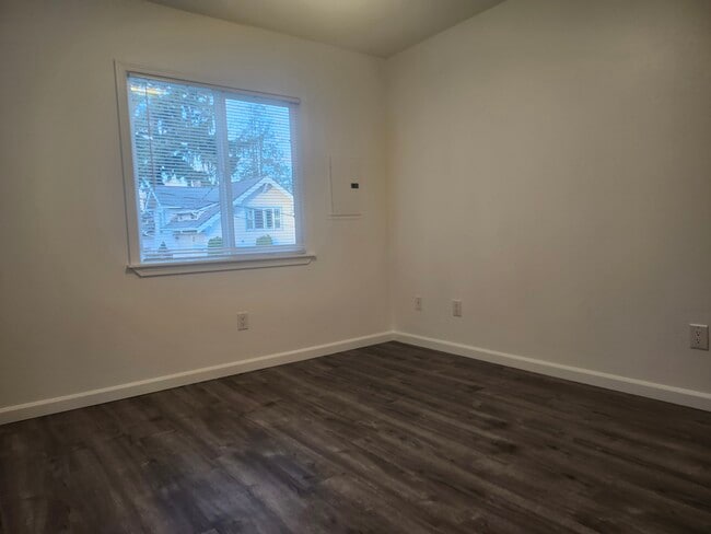 Photo - 3001 Preble St Apartment