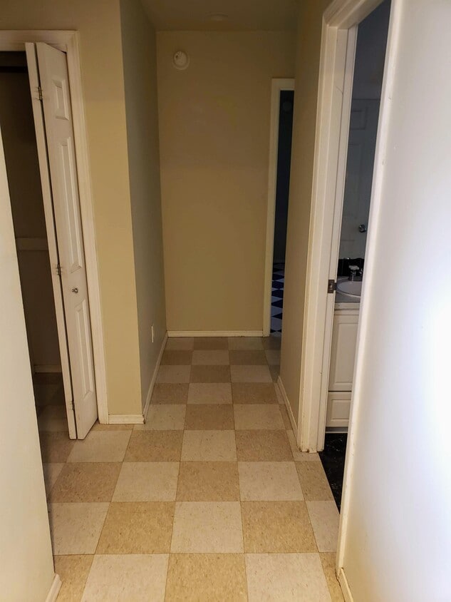 3245 Venturi Way Unit 2, Langley, WA 98260 Apartment for Rent in