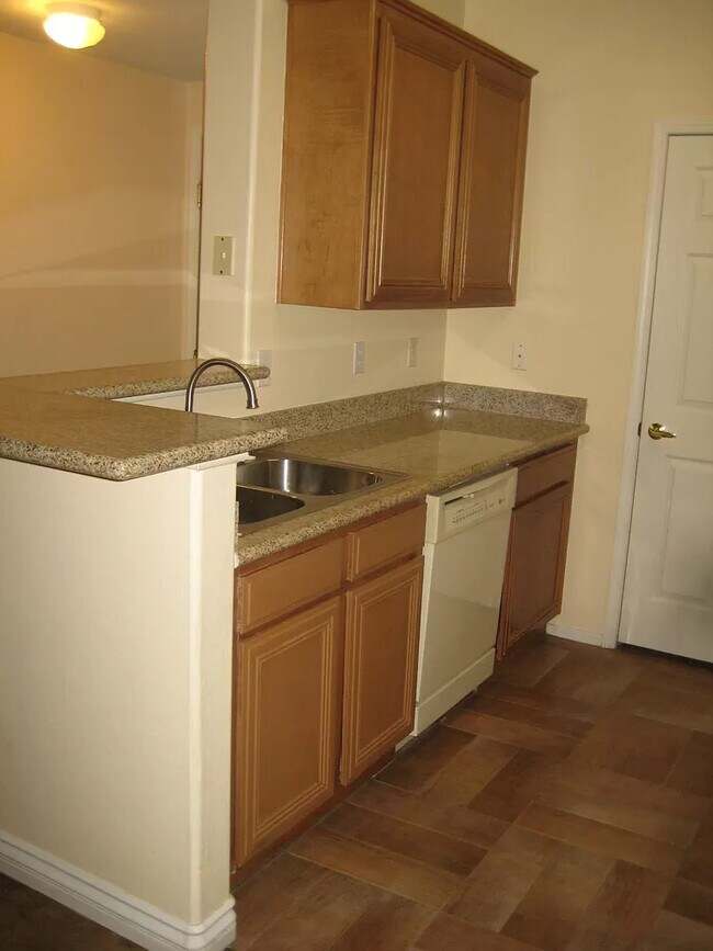 Building Photo - 7163 S Durango Dr