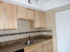 Foto del edificio - 1731 Beacon St