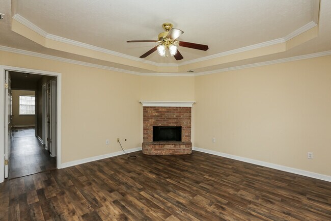 Foto del edificio - 549 Oak Ridge Way