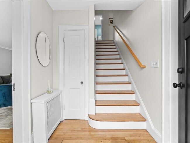 Foto del edificio - 40 Lake Shore Rd