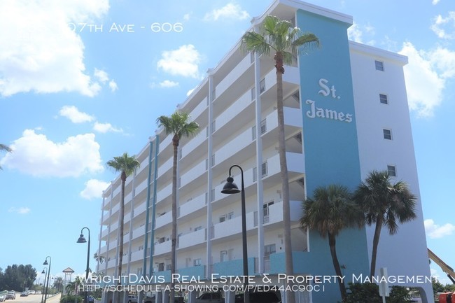 Building Photo - 2/2 Waterfront Condo Living with Views!!